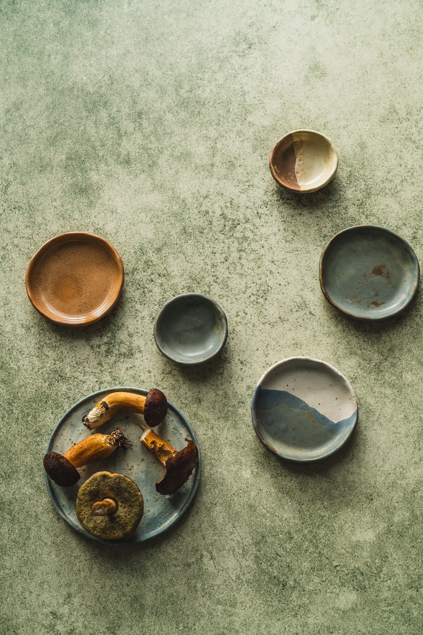 Kreatywne i Praktyczne Propsy: Inspirujące Akcesoria do Stylizacji Zdjęć Jedzenia